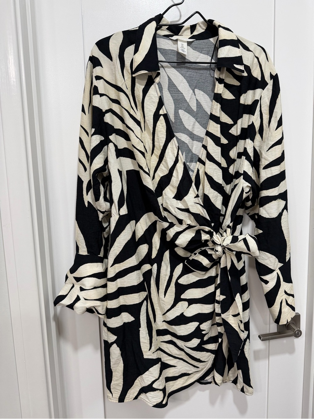 H&M Black and Cream Zebra-Print Wrap Dress